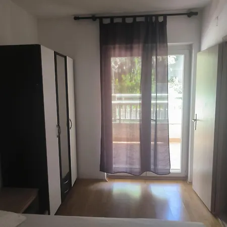 Apartman Grey One *